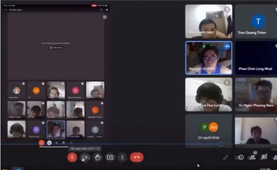 Đuổi sinh viên khỏi lớp học online, giảng viên lên tiếng xin lỗi Duoi sinh vien khoi lop hoc online, giang vien len tieng xin loi