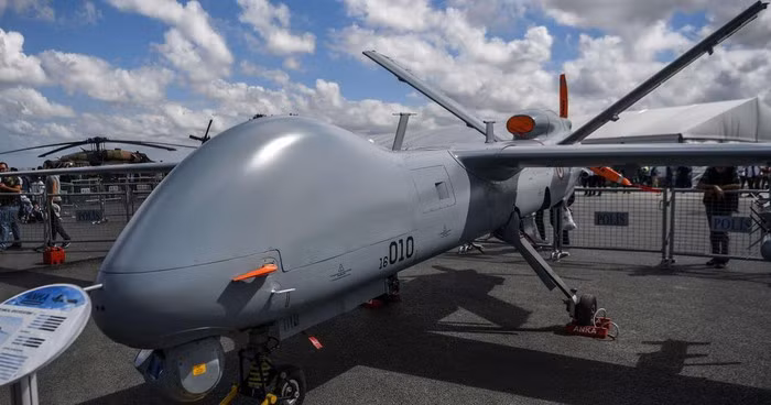 Hầu hết UAV hiện đại đều có kích thước và trọng lượng cất cánh nhỏ. Việc phát hiện và chế áp các mục tiêu như vậy là một thách thức khá lớn.