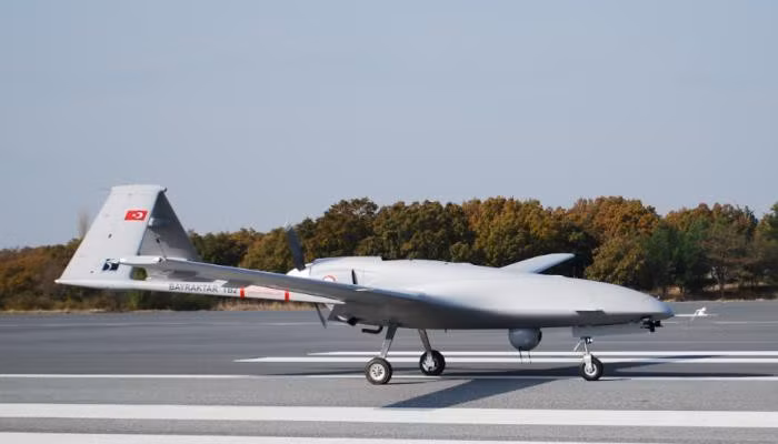 Nhìn thấy triển vọng của những thiết bị như vậy, lực lượng vũ trang nhiều quốc gia đang phát triển phương tiện của riêng họ để chống lại. Cách đây không lâu, Belarus đã trình làng tổ hợp Groza-S cho nhiệm vụ nói trên.