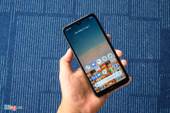 Màn hình của model này cho khả năng hiển thị khá, độ sáng không quá cao và góc nhìn hẹp. Smartphone Nokia 2.2 được trang bị tính năng giống như Always On Display của Samsung, có thể hiển thị thời gian và các thông báo khi màn hình đã tắt.