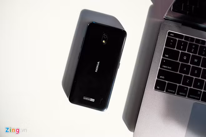  Nokia 2.2 được giới thiệu lần đầu tại sự kiện MWC 2019 vào cuối tháng 2. Sau hơn 4 tháng, HMD Global mới mang model này về thị trường Việt Nam.