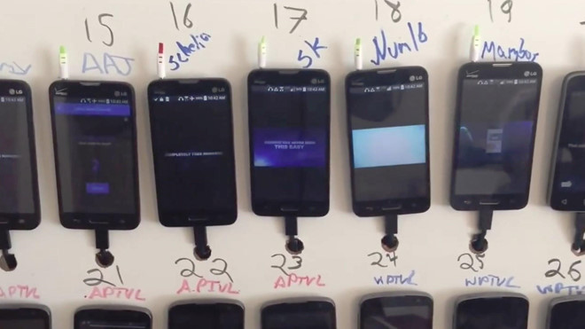 Theo Yahoo, những cơ sở này luôn phải thay đổi về phần mềm để đối phó với thuật toán của Apple. Năm 2016, Apple từng thay đổi cách tính điểm xếp hạng ứng dụng vì những trại cày lượt đánh giá. Dịch vụ này cũng được quảng cáo rộng rãi trên mạng, chủ yếu các "trang trại" hoạt động tại Thâm Quyến. Ảnh: SCMP.