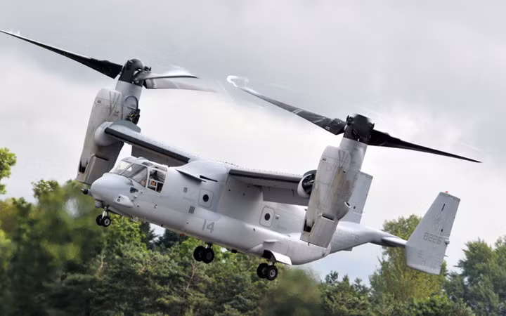 Một ưu điểm khác tạo nên độ cơ động của V-22 Osprey là máy bay có thể chuyển đổi chế độ bay từ trực thăng sang phản lực cánh quạt chỉ trong 16 giây. Nguồn ảnh: Boeing.