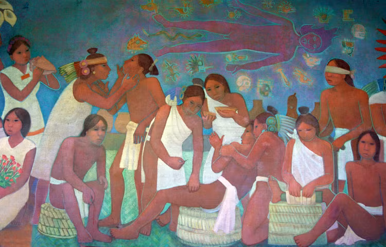 Người Aztec tin vào sự tồn tại của thế giới bên kia. Căn cứ vào cách thức người đó qua đời như thế nào sẽ được lên thiên đường hay xuống địa ngục. Cụ thể, những người chết trong khi chiến đấu với kẻ thù sẽ được lên thiên đường. Ngược lại, những người chết đuối sẽ xuống địa ngục.