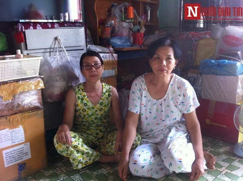 Cô Bông và cô Nộn chia sẻ với PV.