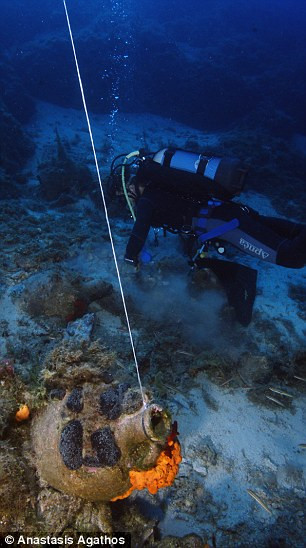 "Phát hiện này vượt ngoài mong đợi. Chỉ trong 13 ngày, chúng tôi tìm thấy 13% tổng số tàu đắm cổ đại trên khắp lãnh thổ Hy Lạp", Peter Campbell thuộc Southampton đồng thời là Giám đốc dự án của Tổ chức nghiên cứu khảo cổ RPM Nautical Foundation ở Mỹ cho biết.