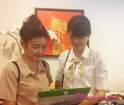 Không may mắn như Hùng, bạn Phùng Thị Thuý Hằng (21 tuổi) đến từ Hải Dương, phải dừng lại ở vòng 2 catwalk do bất ngờ, không chuẩn bị từ trước. Mặc dù số đo chiều cao, hình thể lý tưởng, nhưng phong thái catwalk của Hằng không đạt tiêu chuẩn. Cô bạn xinh đẹp chia sẻ : "Hơi buồn một chút nhưng đây là lần đầu tiên dự thi tiếp viên nên mình chưa chuẩn bị được đầy đủ. Rời khỏi cuộc thi mình có được khá nhiều kinh nghiệm quý giá, đặc biệt là sự tự tin khi giao tiếp".