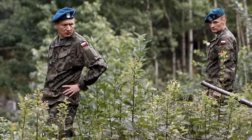 Hanh trinh tim kiem tau cho vang bi an cua phat xit Duc-Hinh-2