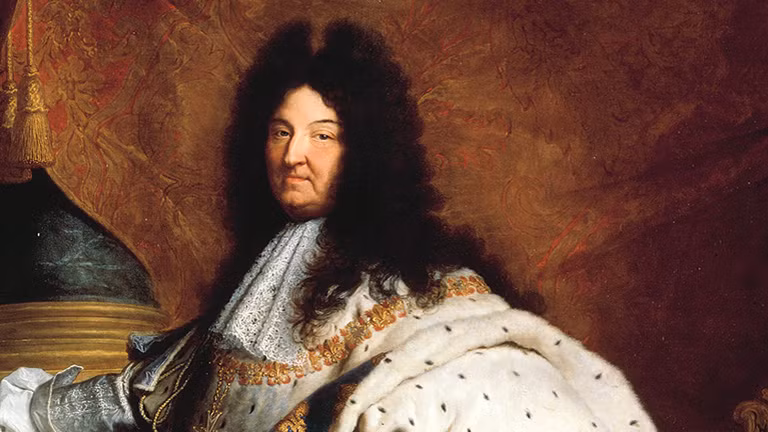 Vua Louis XIV của Pháp cũng là người nắm giữ kỷ lục khi lên ngôi mới 4 tuổi. Cụ thể, Vua Louis XIV lên ngôi báu sau khi vua cha là Louis XIII qua đời năm 1643.