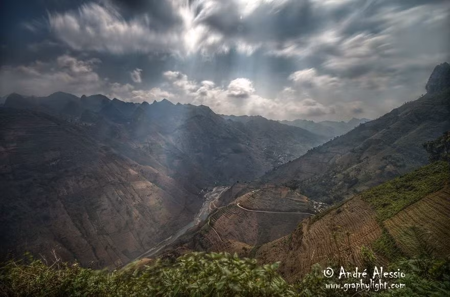 Những cung đường ngoạn mục ở khu vực miền núi phía Bắc.