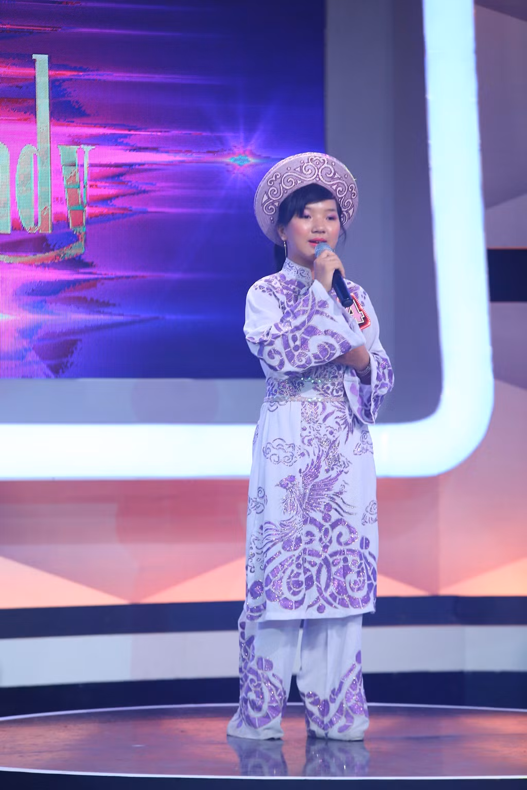 Than dong 7 tuoi choi trong an tuong o Nguoi bi an-Hinh-3