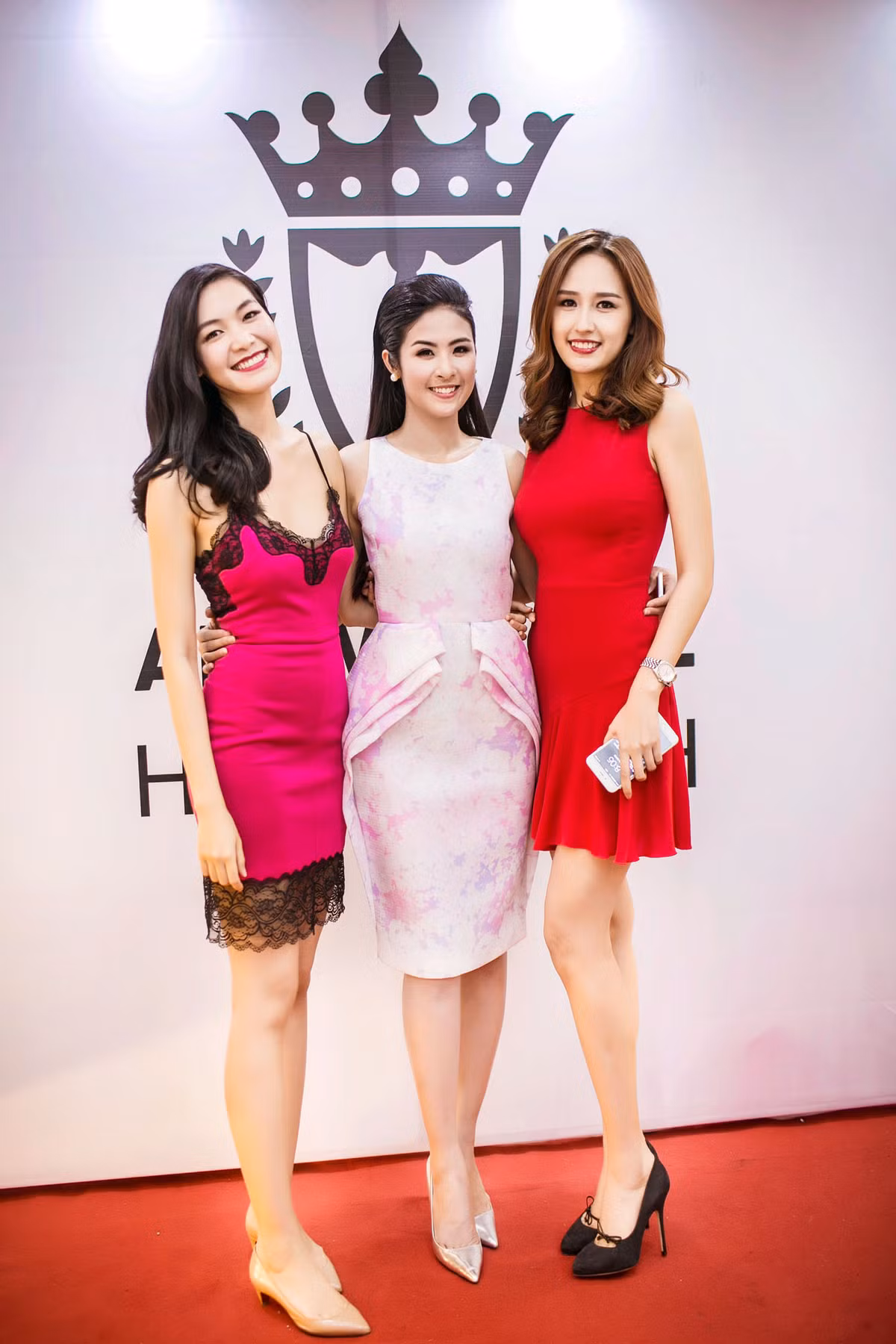 Mai Phuong Thuy noi bat do sac cung dan hoa hau-Hinh-6