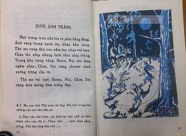 Nội dung sách giáo khoa ngày ấy gần gũi với thiên nhiên và đời sống nông nghiệp. Các con vật cũng được nhân hóa như con người. Dù đã ngoài 40 tuổi, độc giả Văn Hoàng vẫn nhớ câu thơ trong sách: "Con trâu trắng dẫn đàn lên núi... Chiều trở về trong tiếng nghé ơ...".