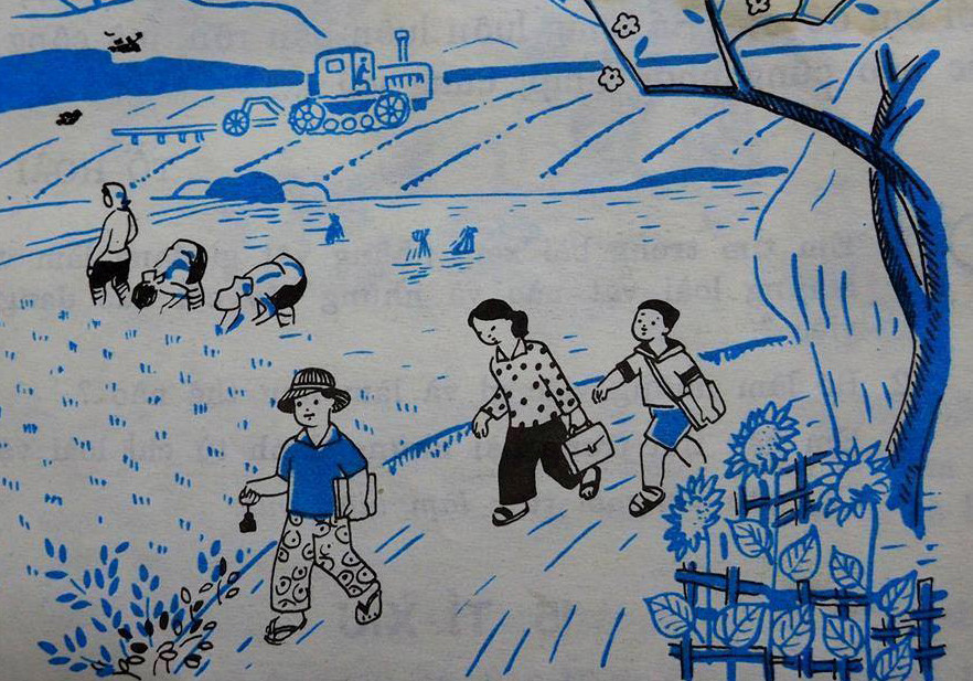 Xem lại bài học Làm việc nhà thật vui, chủ tài khoản Facebook Giang Sơn bồi hồi nhớ lại: "Trước đây, nhà nghèo không có bút nước, phải mang lọ mực đi theo, mực ra cả tay, mà lỡ có đoàn kiểm tra vở sạch chữ đẹp thì mài tay ra sân giếng nhà trường". Còn bạn đọc Minh Ngân thì giữ mãi kỷ niệm về mẹ: "Nhớ như in cảnh mẹ đang phơi thóc, mình về báo mất quyển sách. Sau đó, mẹ bắt đi bộ xuống trường tìm bằng được".