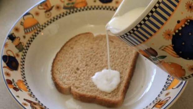 Meo dap banh mi tri mun nhot hieu qua bat ngo-Hinh-2