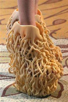 Boot anke mô phỏng con bạch tuộc nghìn chân siêu dị.