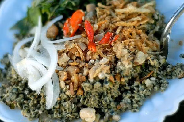 Đầu tiên bạn cần nhớ tuyệt đối không nên ăn hoa quả ngay sau khi ăn canh ngao trai hến hoặc những món ăn từ loài này.