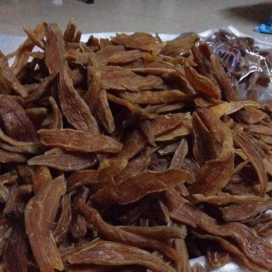 Ngày nay, khoai deo trở thành một món đặc sản được nhiều người ưa thích. Khi tới vùng Quảng Trị, Quảng Bình hầu như ai cũng mang một vài cân khoai deo về nhâm nhi làm quà. Ảnh: Du lịch Việt Nam.