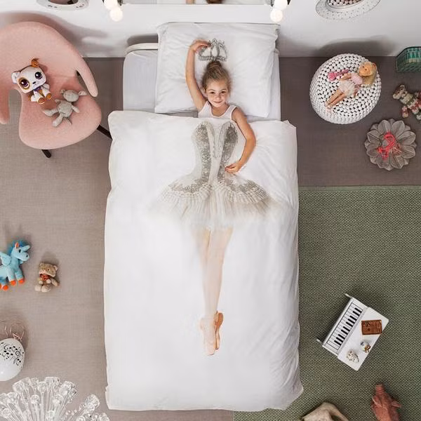 Chăn Ba lê dành cho những bé gái với giấc mơ thành công chúa ba lê trong cổ tích. Ảnh: Báo mới.