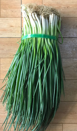 Đặc biệt, hành lá còn có khả năng ngăn ngừa, phòng chống ung thư. Ảnh: googleusercontent.