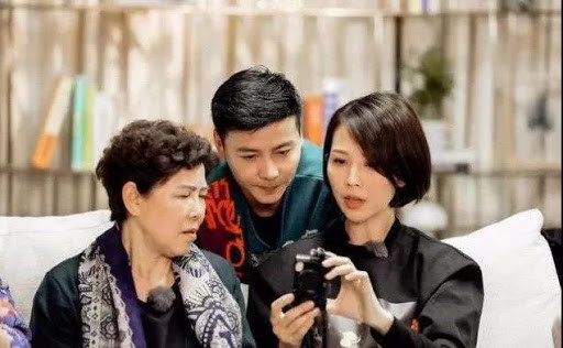 Nghi con dau ngoai tinh, me chong ua nuoc mat khuyen con giai bo vo khi biet su that