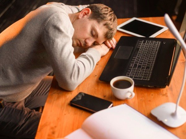 Ngu trua co gay tang can khong?-Hinh-2