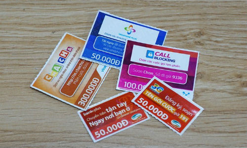 Thời gian qua, nhà mạng "chạy đua" khuyến mại bất chấp vi phạm pháp luật. Ảnh: H.D.