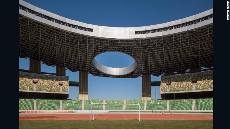 Do vậy, hầu hết các căn hộ trong thành phố Ordos đều không có người ở.