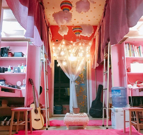 Ky tuc xa nhu “tay luong nu quoc” gay sot mang