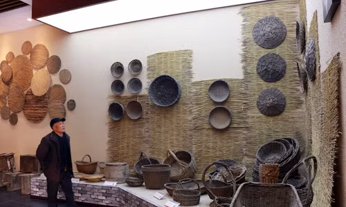 Nhiều hiện vật ghi dấu cuộc sống của người dân Trung Quốc những năm 1960 được trưng bày trong bảo tàng ở tỉnh Sơn Đông do người dân quyên góp. Ảnh: VCG.