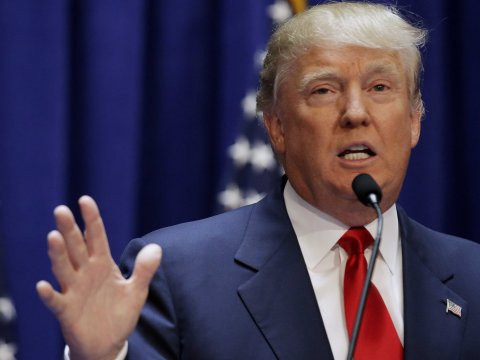 Vi sao Tong thong My dac cu Donald Trump chuong deo ca vat do?