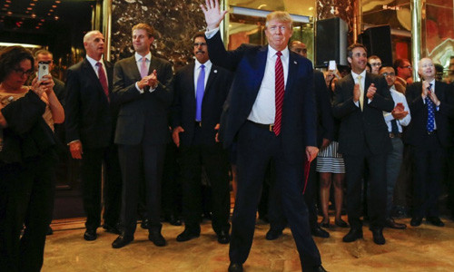 Vi sao Tong thong Donald Trump chon KS Hilton 