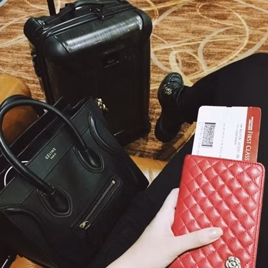 …một chiếc màu đen cỡ micro có giá gần 70 triệu đồng