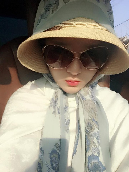 Dù nắng không đến đầu nhưng phải kín. Dù nắng không đến đầu nhưng phải kín.