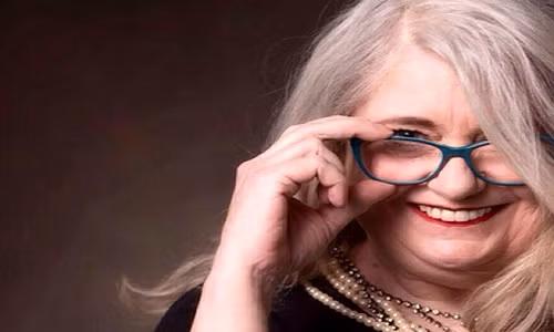 Mason gửi thư yêu cầu ông Trump đến thăm gia đình các nạn nhân thiệt mạng trong một vụ xả súng tại trường học hồi tháng 2. Ảnh: The New York Times.