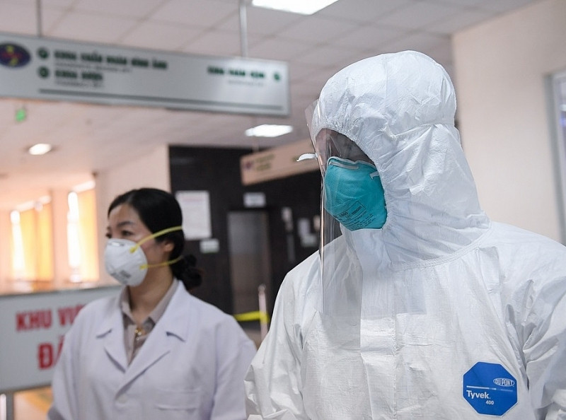 Benh nhan thu 32 con ty phu Hanh Nguyen da khoi COVID-19, xuat vien