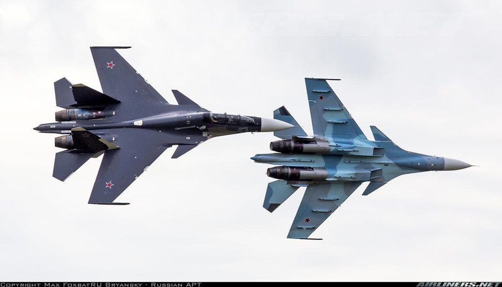 Su-30 là một phiên bản nâng cấp từ Su-27 dành cho thị trường xuất khẩu. Nó trở thành một trong những mặt hàng xuất khẩu quốc phòng chủ lực của Nga. Su-30 được bán cho 12 quốc gia trên thế giới, bao gồm Việt Nam. Ảnh: Airliners.