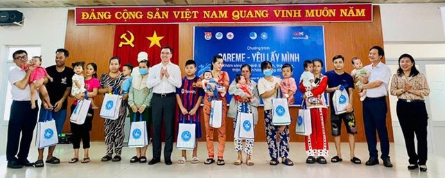 Hang nghin nguoi dan duoc ho tro kham tam soat tim mach va than-Hinh-6