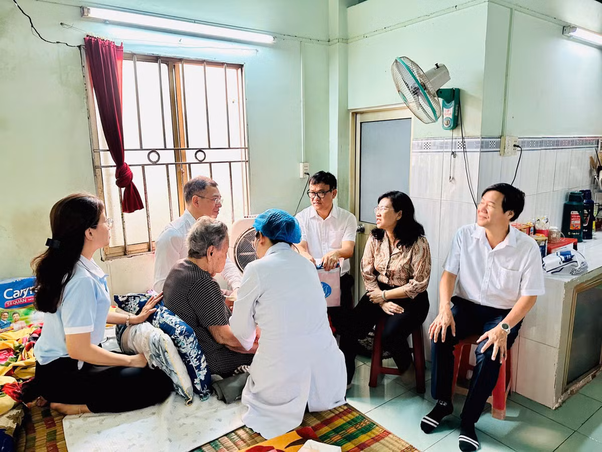 Hang nghin nguoi dan duoc ho tro kham tam soat tim mach va than-Hinh-7