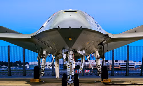 Hai quan My thanh lap phi doi may bay khong nguoi lai dau tien