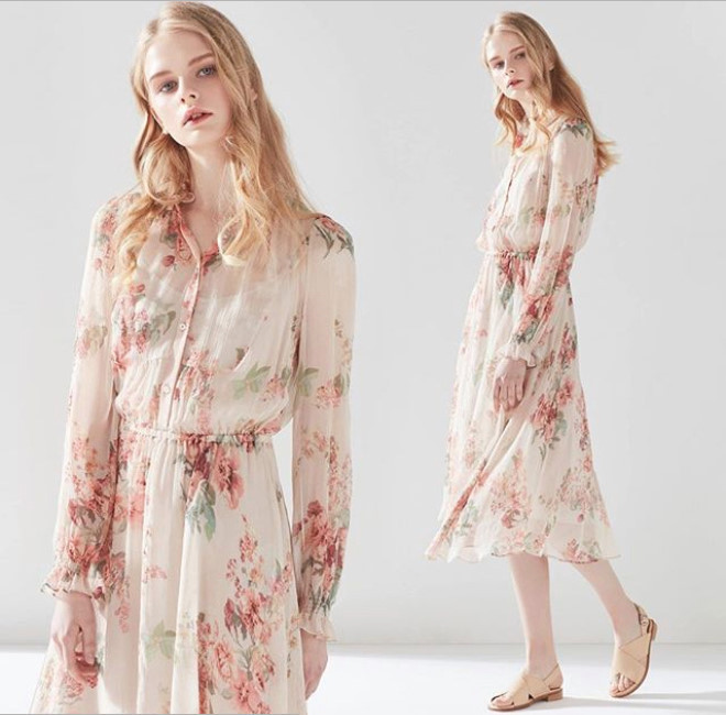 Kiểu dáng đơn giản, bồng bềnh thích hợp cho các cô gái yêu thích sự lãng mạn chính là yếu tố giúp chiếc váy này nhanh chóng chiếm được tình cảm.