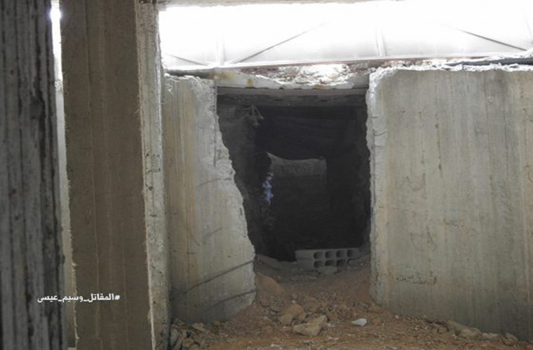 Trong khi đó, hàng loạt tiếng nổ lớn đã vang lên ở thủ đô Syria khi các chiến đấu cơ Nga và Syria tiến hành các cuộc không kích nhằm mở đường cho lực lượng mặt đất. Ảnh: AMN.