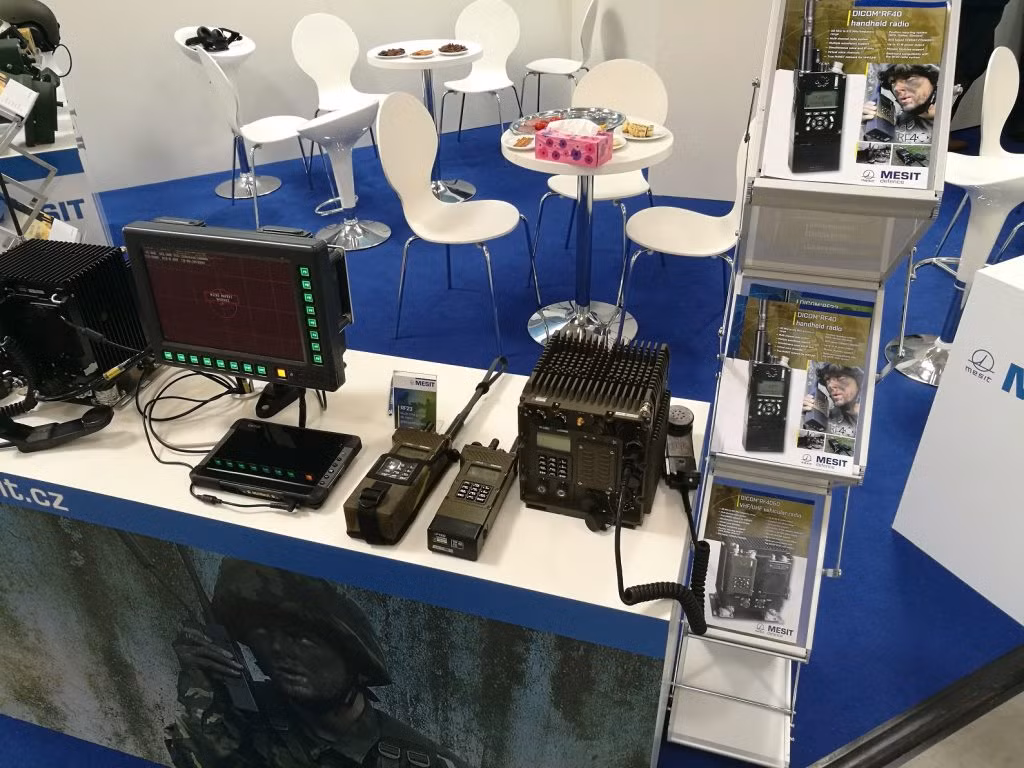 Triển lãm IDEB năm nay có sự tham gia của 170 công ty quốc phòng đến từ 18 quốc gia trên thế giới.