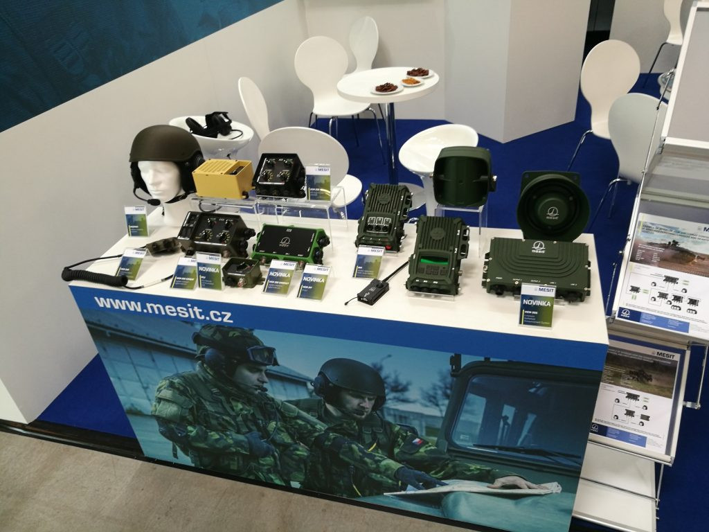 Các sản phẩm được trưng bày trên khu vực có tổng diện tích 25.000 m2.