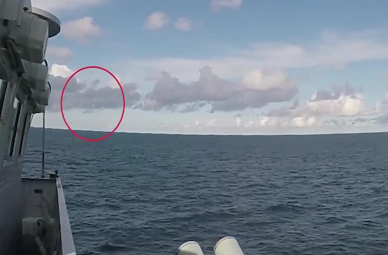 Hệ thống này có khả năng đối phó với nhiều mục tiêu ở cùng một thời điểm và bảo vệ khu vực trải rộng gần 1.300 km2. Ảnh: Mirror.