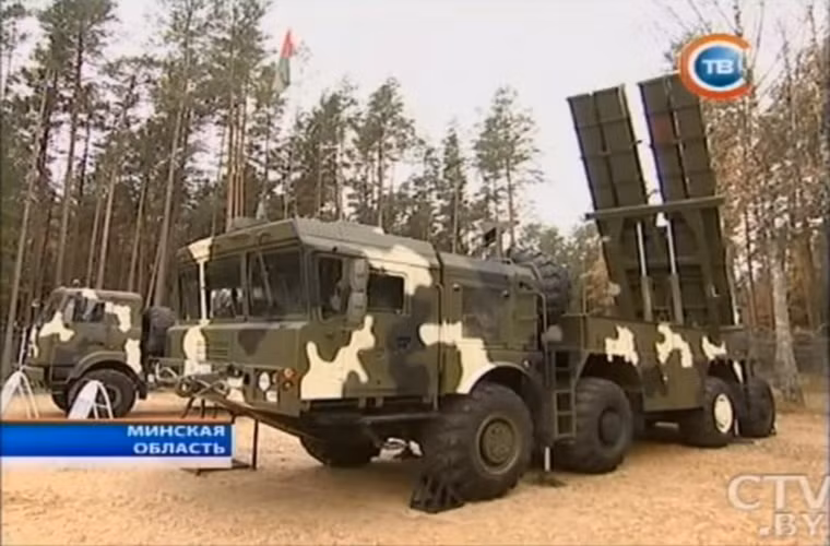 Tổng cộng, 100 đơn vị trang thiết bị quân sự và hơn 200 quân nhân đã tham gia vào cuộc tập trận chung này. Ảnh: Defence Blog.