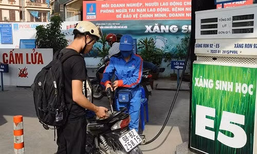 Với đề xuất bỏ bán xăng RON95, cần phải có thời gian, lộ trình thích hợp.