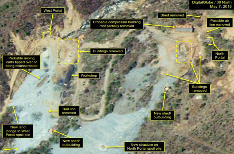 Tuy nhiên, đến ngày 7/5, chúng dường như đã bị tháo dỡ.