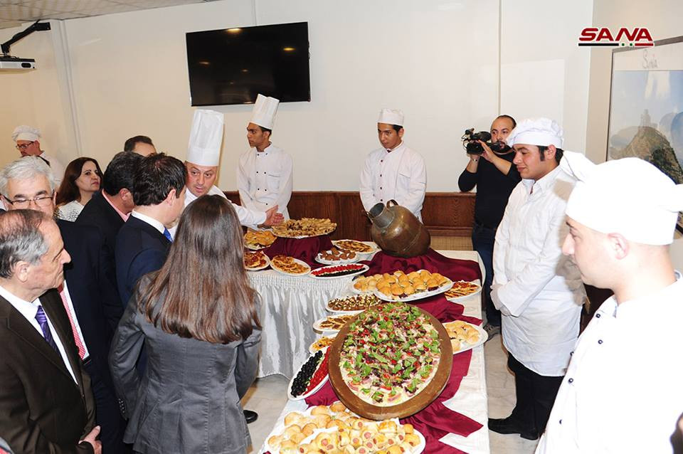 Ông Yazaji nhấn mạnh Syria sẵn sàng cung cấp toàn bộ cơ sở cho các công ty Nga, đồng thời nhấn mạnh sự cần thiết của quá trình nghiên cứu kỹ lưỡng để chuẩn bị cho sự trở lại của du khách Nga tới Syria.