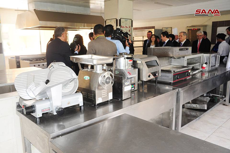 Tại cuộc họp, hai vị quan chức du lịch Nga-Syria đã thảo luận về khả năng hợp tác trong lĩnh vực đào tạo du lịch, khách sạn và xem xét khả năng thành lập một công ty liên doanh giữa Nga và Syria vì sự phát triển của ngành du lịch.